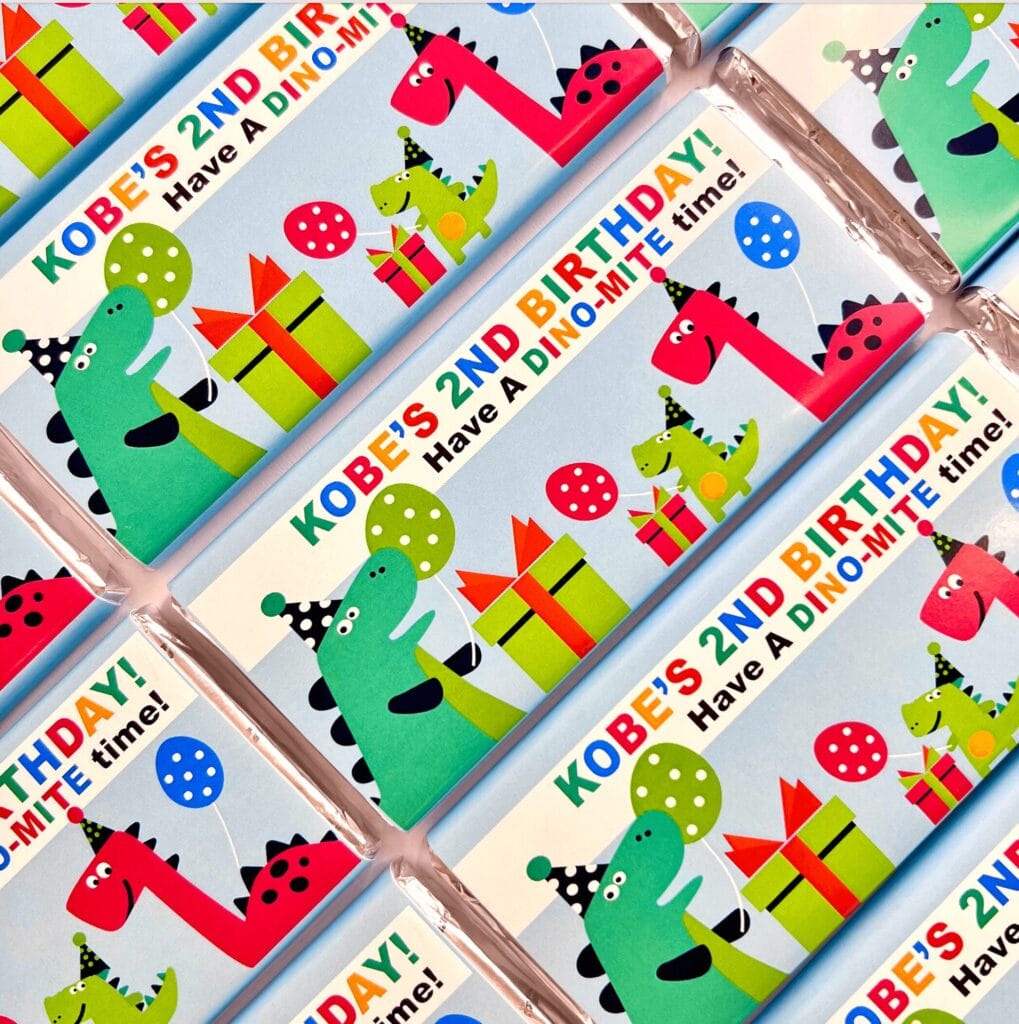 dinosaur party chocolate bars